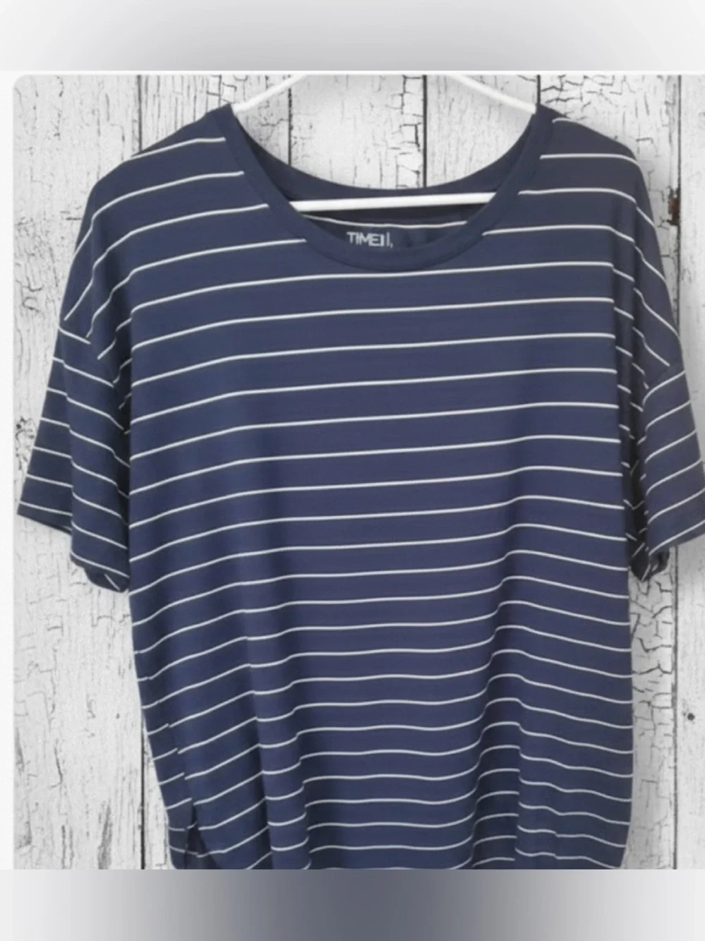 🛍️BUNDLE ONLY ITEM🛍️ Time and Tru Tee - Picture 1 of 3